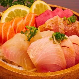 Assorted Sashimi (20PCS)